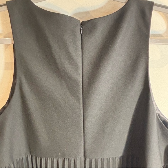 SUNDAY BEST Sz L Trish Dress Lined Pleated Deep V-Neck by Aritzia NEW WITH TAGS - Picture 12 of 14
